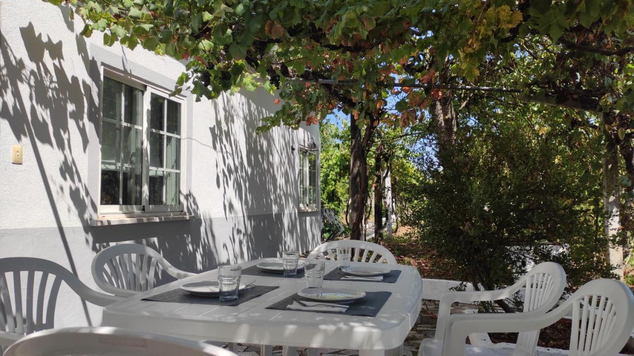 Morin Grey Casa En El Corazon De La Ribeira Sacra Villa Monforte De Lemos Exterior foto